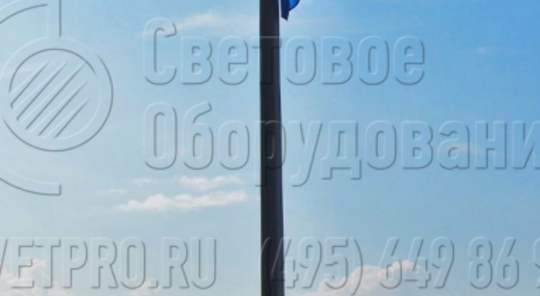 Одно из преимуществ граненых опор с фланцевым способом установки — возможность монтажа на элементах ограждения. Для этого внутрь при строительстве встраиваются закладные элементы. По завершению строительных работ корпус крепится резьбовым крепежом и может быть демонтирована. 