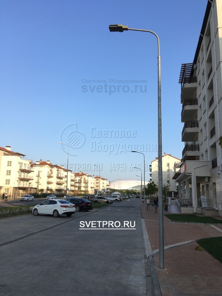 Установка опор ОГК-4 г. Сочи, освещение придомовой территории.