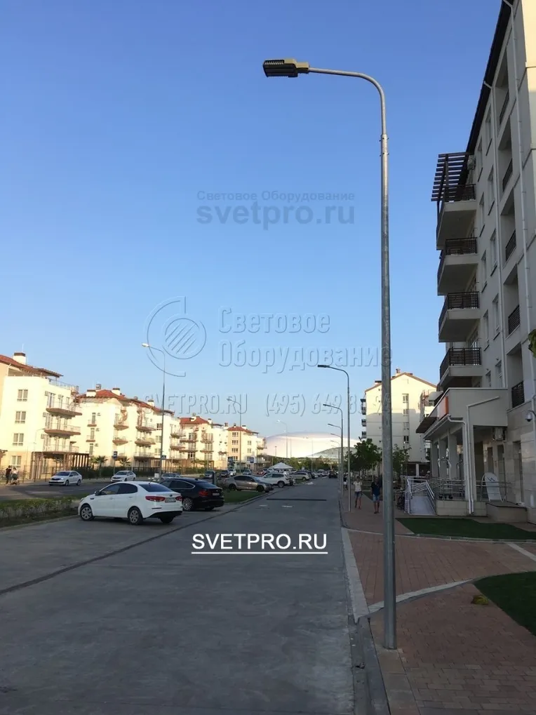Установка опор ОГК-4 г. Сочи, освещение придомовой территории.