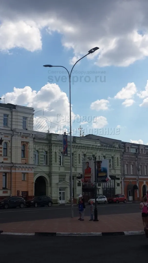 г. Нижний Новгород, опоры НПК-8,0/9,5-02-ц., горячий цинк. Опора предусматривает подземный подвод питания через окна в подземной части.