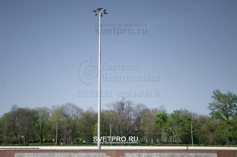 Освещение автомагистрали, г. Москва.