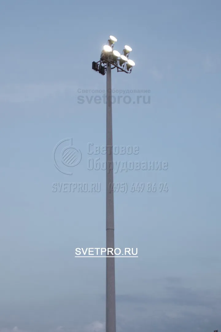 Корона у мачты МГФ50‐М состоит из мобильного кольца и неподвижного оголовка.